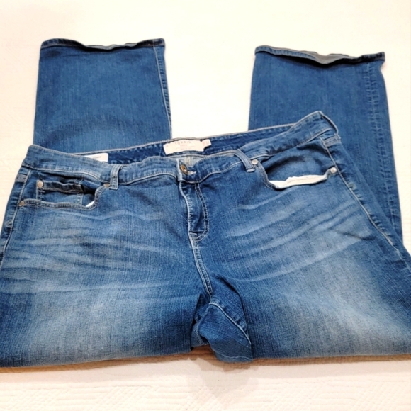 Torrid bootcut jeans size 22 short 22P - Picture 2 of 15